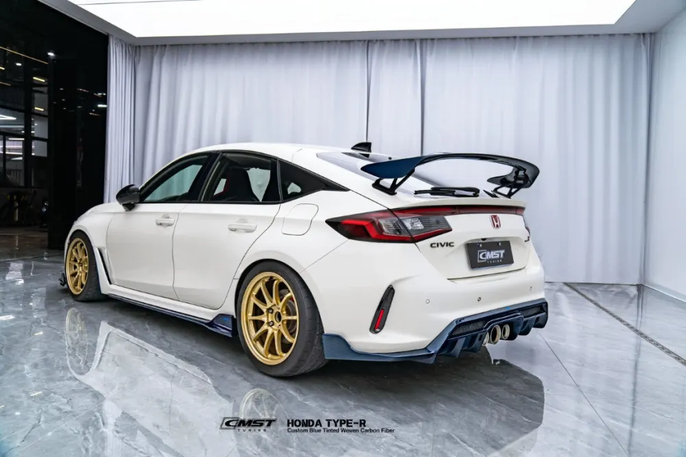 CMST carbon fiber rear wings for the Honda CIVIC