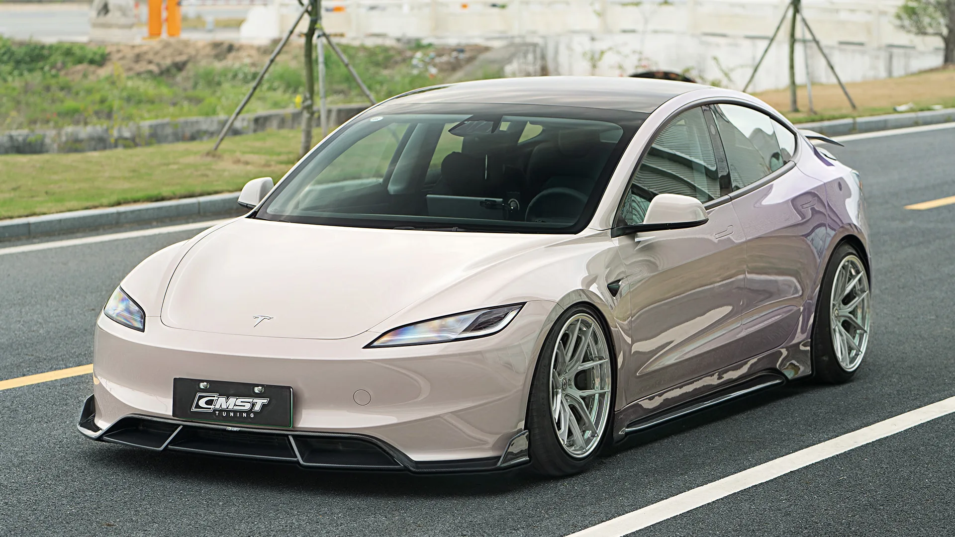 Tesla Model 3 — Tesla Model 3 23-ON A