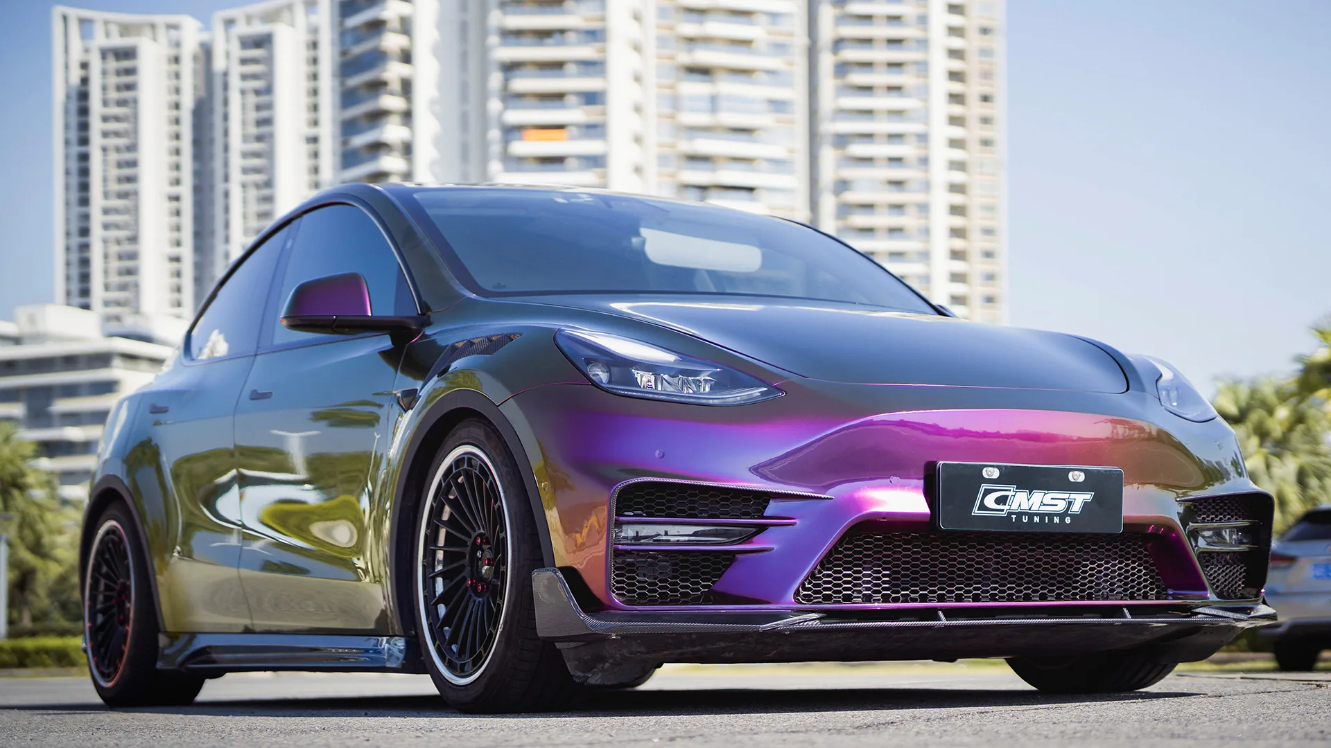 Tesla Model Y — Tesla Model Y 21-24 LA