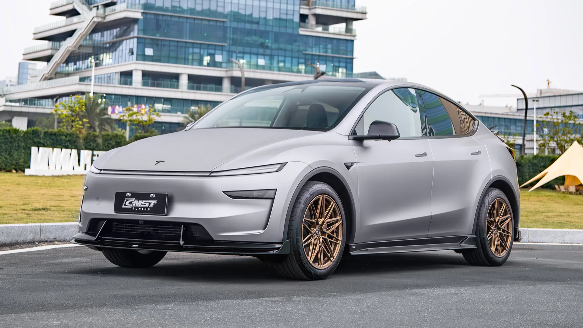 Tesla Model Y — TESLA Model Y 25-ON Luminous version（PP）