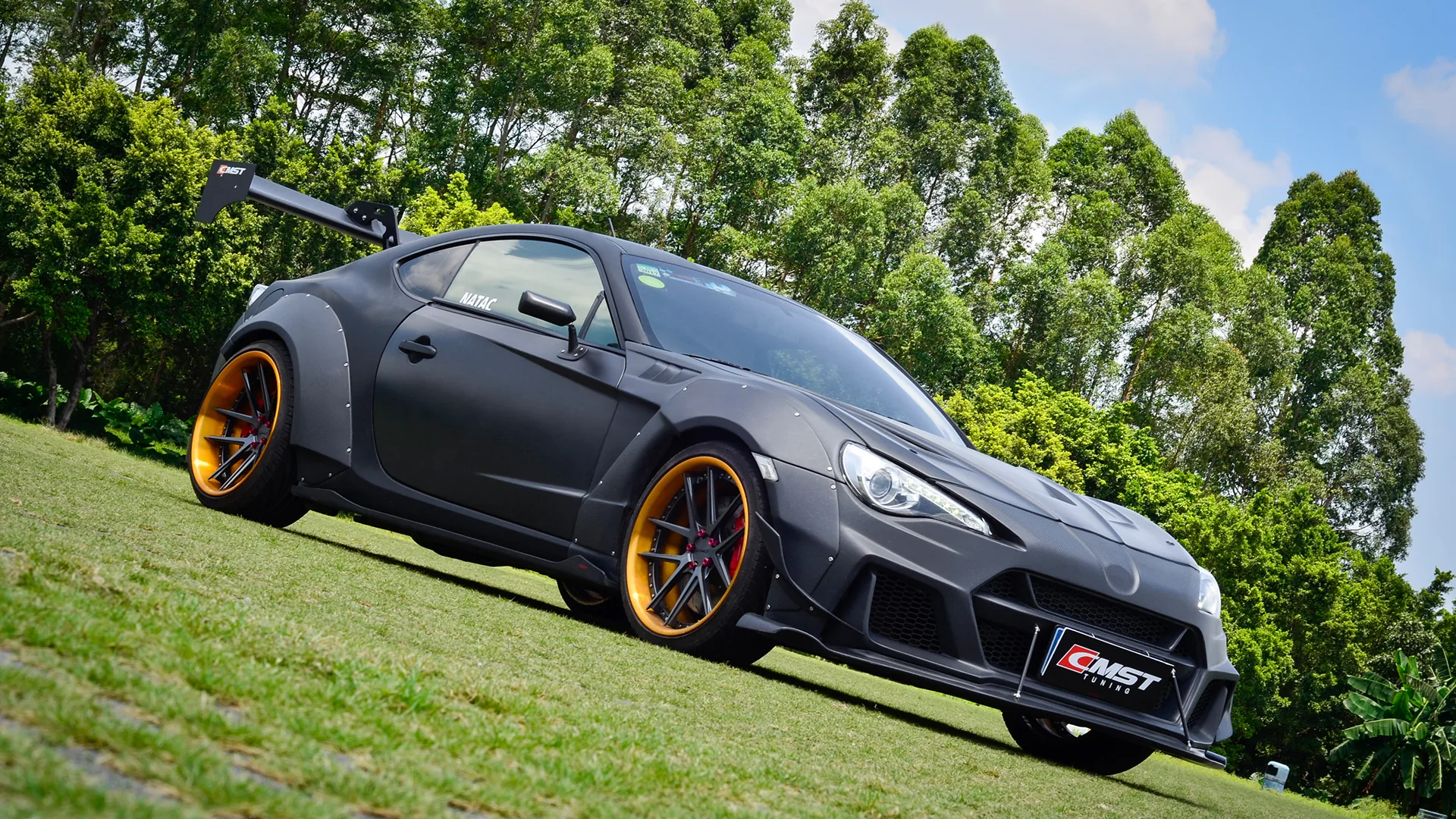 A Toyota fitted with a CMST carbon fiber kit