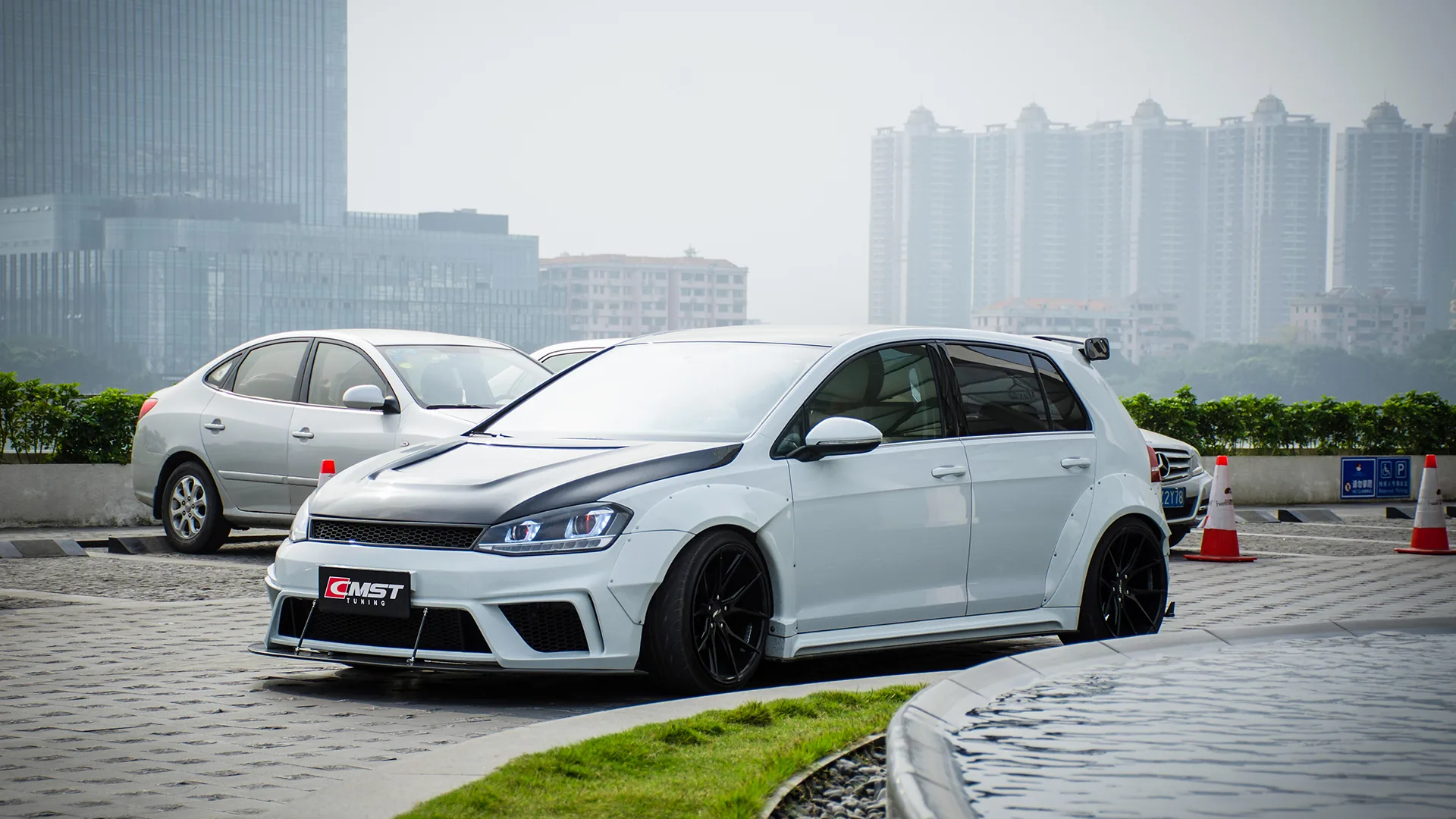 A Volkswagen fitted with a CMST carbon fiber kit