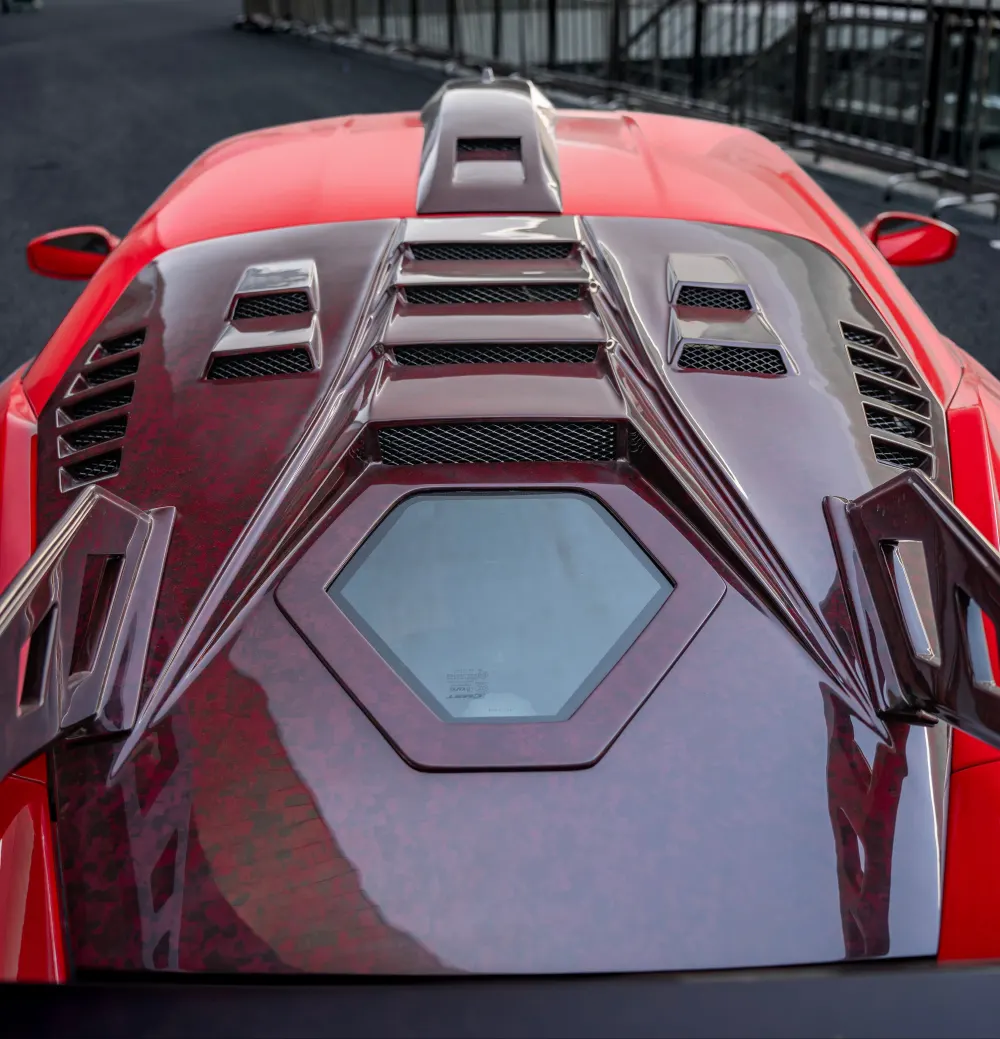 CMST carbon fiber trunk lids for the Ferrari F8